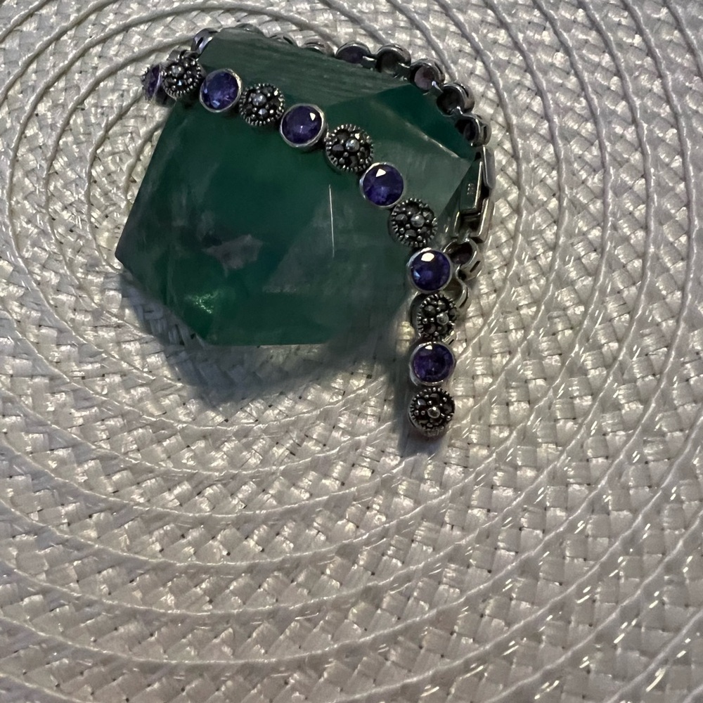 Sterling Silver Purple Amethyst n Marcasite Gemstone Bracelet - Picture 5 of 9